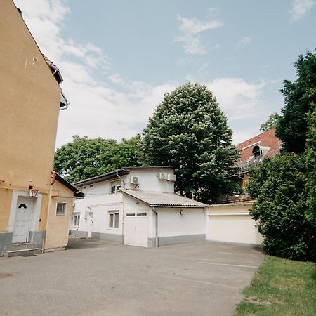 Palma Vendeghaz Bed & Breakfast Szeged Exterior photo